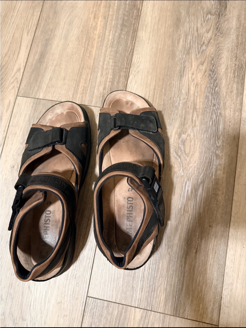 Mephisto Black Leather Strappy Comfort Sandals